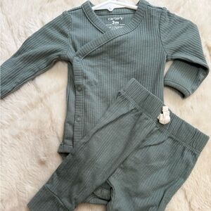 Carter's Ribbed Kids Pajama Set in Green